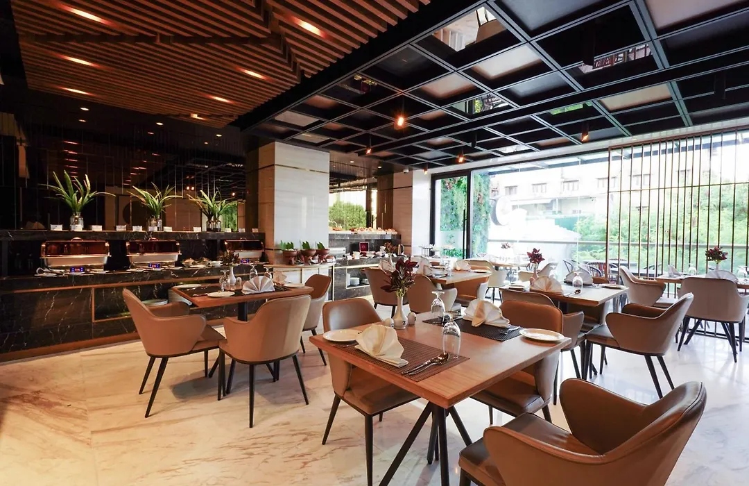 Zest Metropole-1